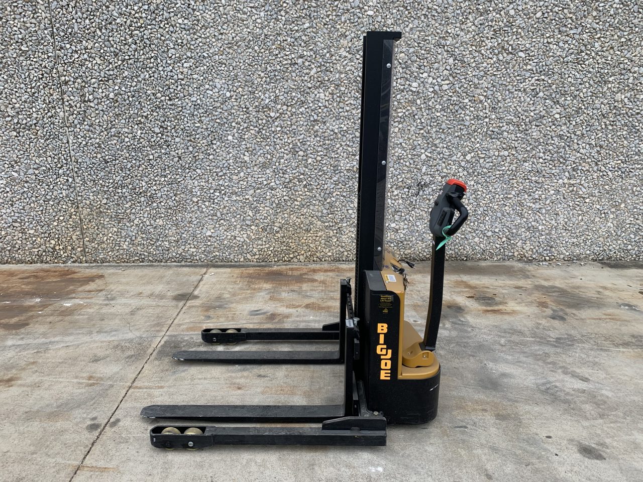 Used Big Joe S2262 23524 in DFW, Austin, and Oklahoma